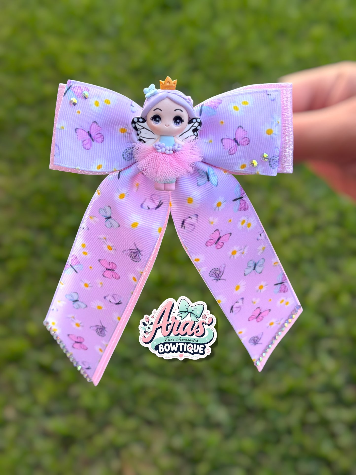 Long Tail Butterfly Bow