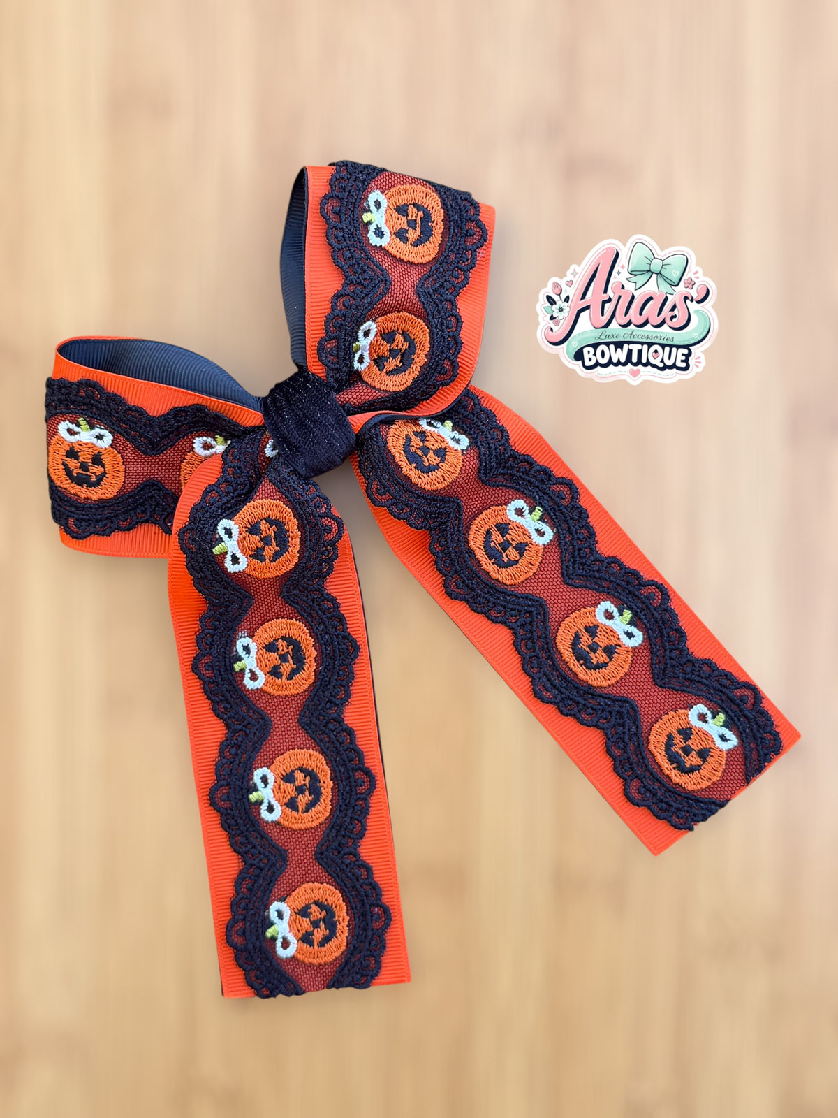 Pumpkin Bow
