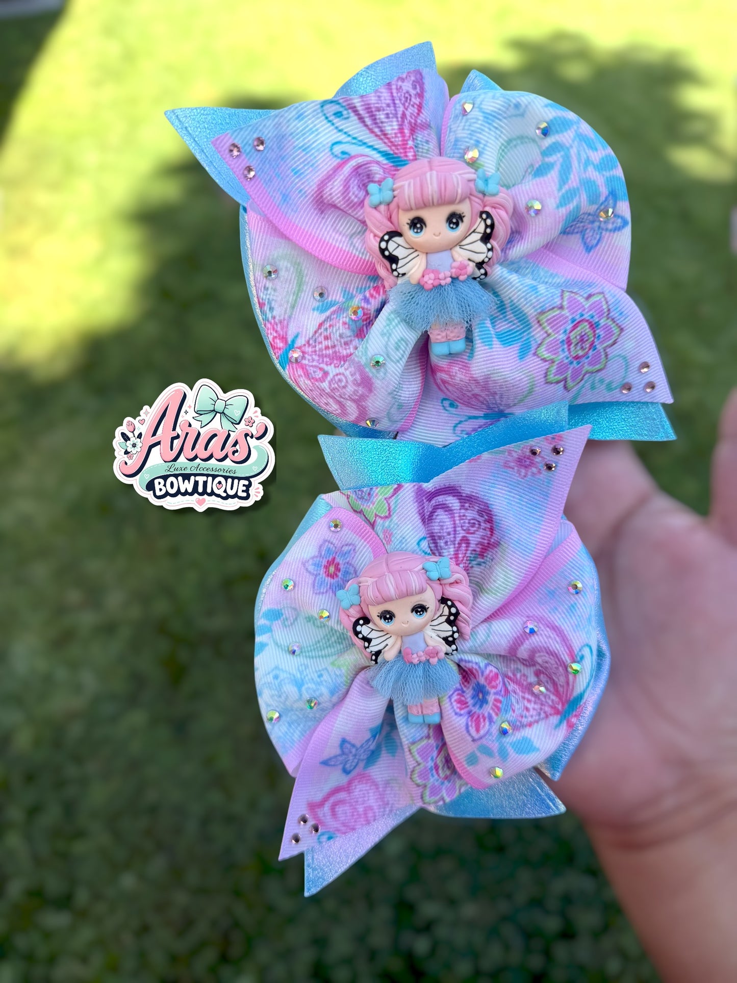 Butterfly-Twirl Piggies